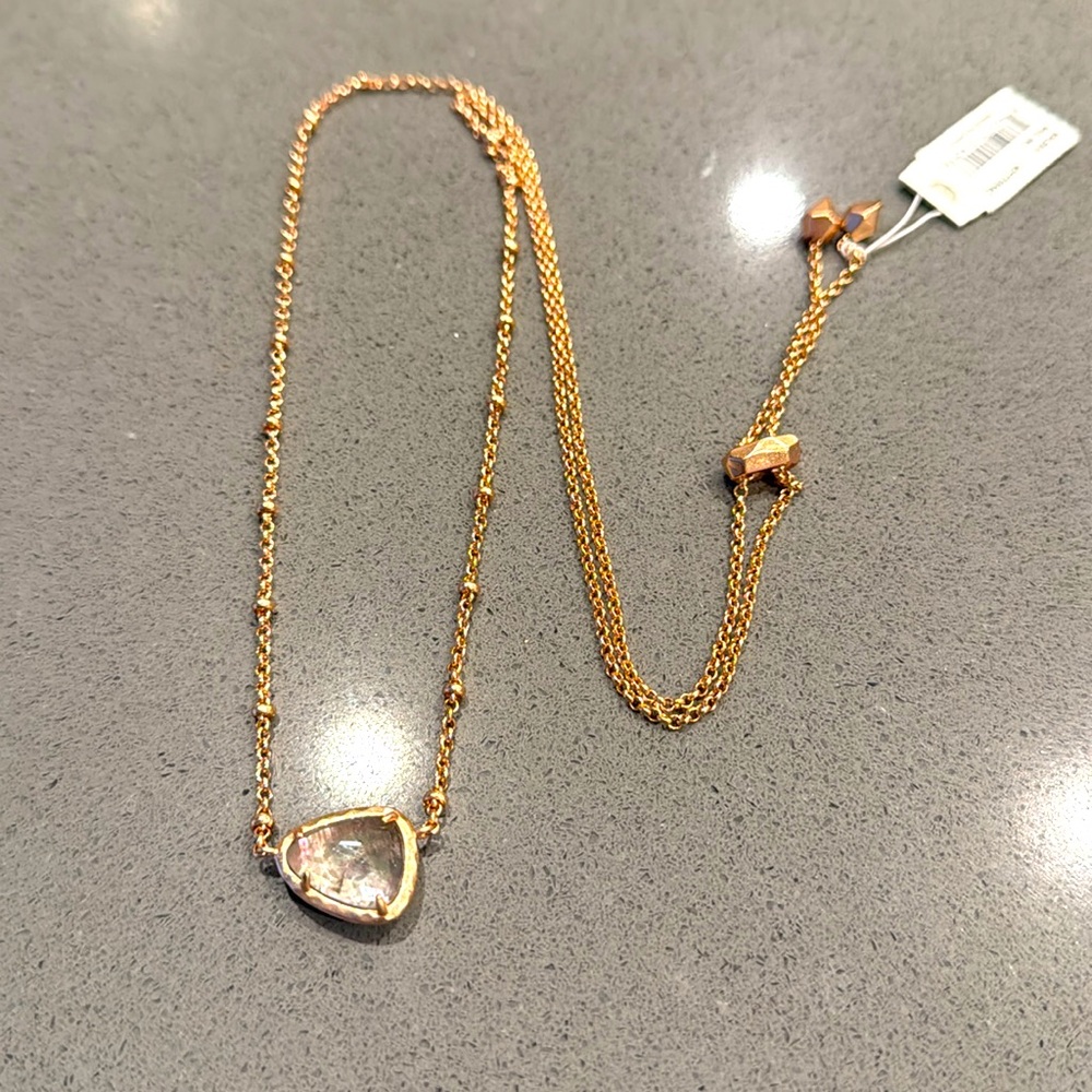 Brand new with tags. Kendra Scott opal necklace